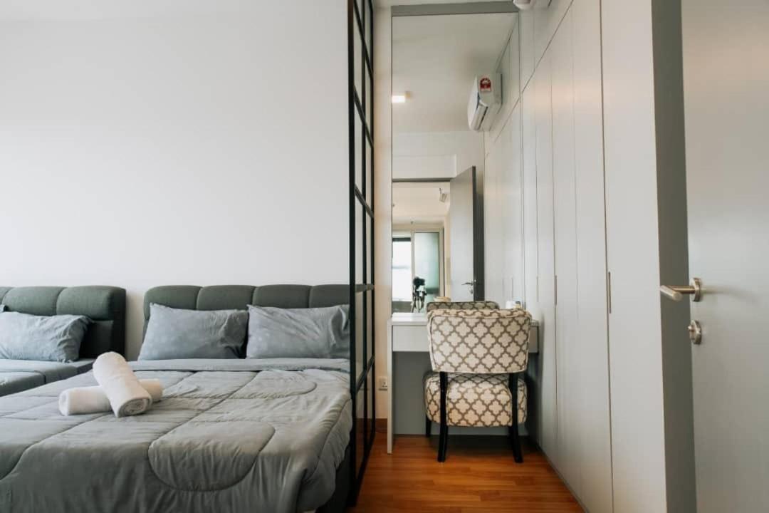The Pine, 3Br Seaview By Wstay @ Tropicana 218 Macalister George Town Exterior foto